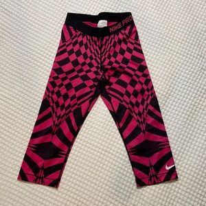 Nike Pro Capri Leggings